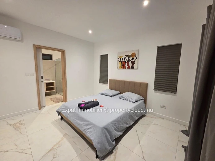 Contemporary Villa With 3 En-Suite Bedrooms And A Private Swimming Pool – Péreybère