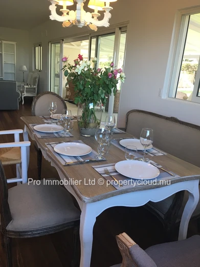 Spacious Modern Furnished Villa for Rent , Beau Vallon Morcellement.(South)
