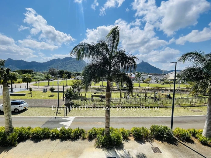 Location appartement de 3 chambres meublé situé au Corner Est d'Helvétia, Moka – Ile Maurice