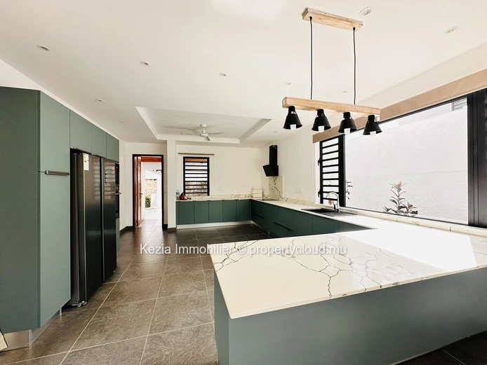 Contemporary Design Property