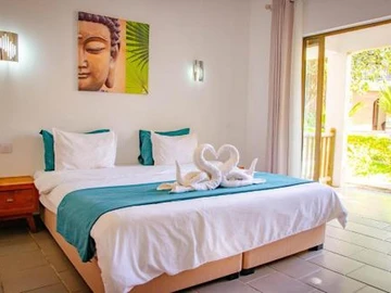 20 Bedroom Hotel