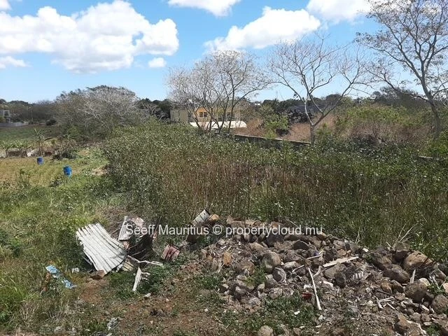 Residential plot in a sought-after neighbourhood in the north.