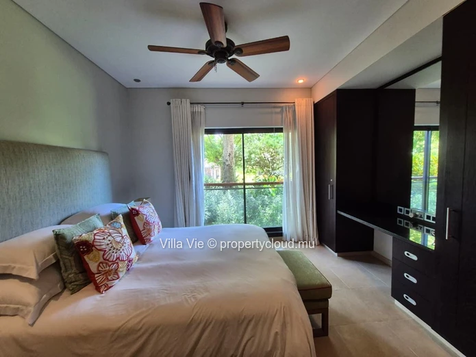 Beau Champ - Spacieux appartement 3 chambres avec piscine privée