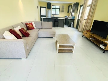 3 Bedroom Townhouse, Duplex