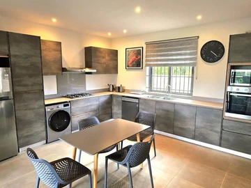 3 Bedroom Apartment