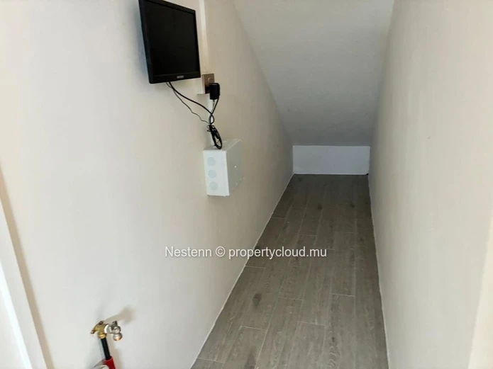 Duplex modernes neufs avec rooftop & piscine privée – Proche de Chemin Vingt Pieds, Grand Baie 