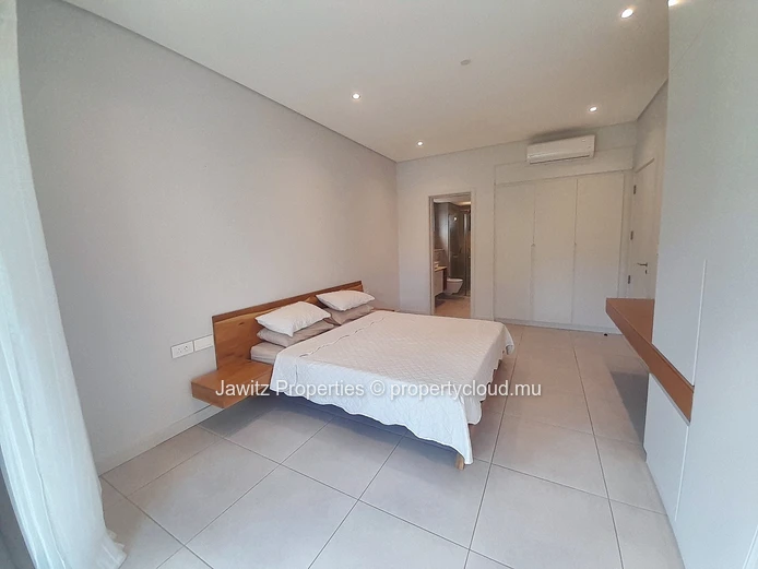 Luxury 2-Bed Apartment | La Pointe, Pointe aux Canonniers