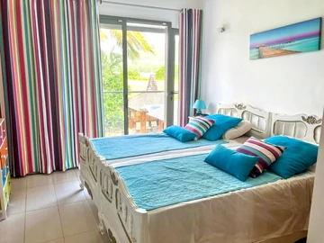 5 Bedroom Villa