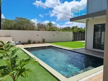 4 Bedroom Villa