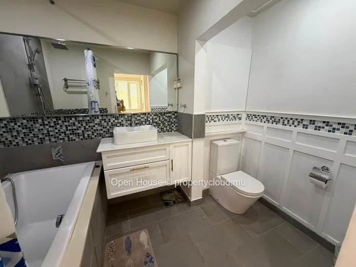 Furnished 2-Bedroom Apartment with Private Pool in Bain Boeuf