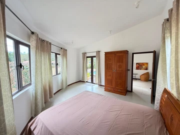 4 Bedroom Villa