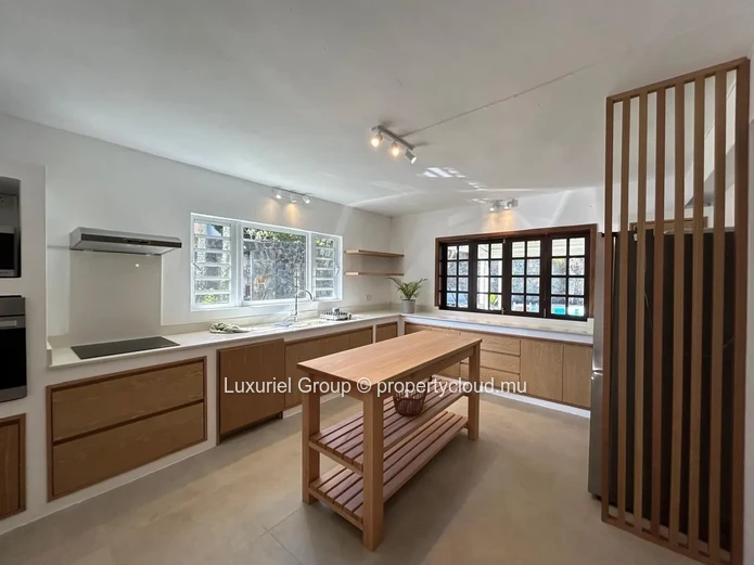 Villa For Rent In Pointe Aux Canonniers – Prime Location Close To All Amenities
