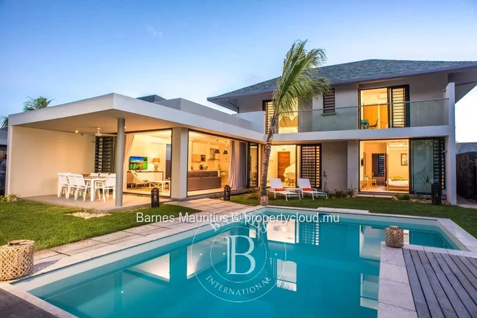 RIVIÈRE NOIRE - Contemporary Villa - 3 bedrooms
