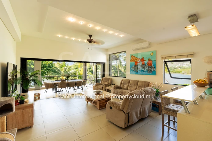 4-Bedroom Penthouse for Sale in Tamarin with 379m² Living Space