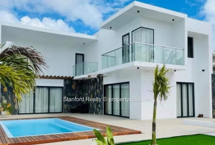 Villa de Luxe 4 Chambres avec Piscine Privée – Mont Choisy, Nord