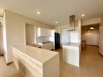 4 Bedroom Apartment