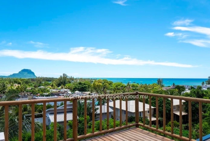 2 bedroom apartment with Views of Le Morne 