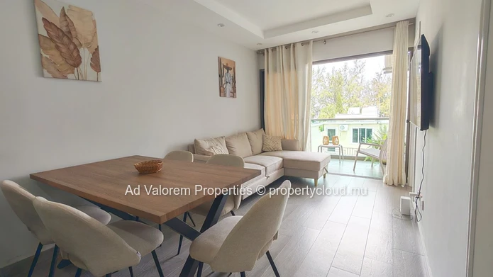 Apartment for Rent in Flic en Flac – 3 Minutes’ Walk to the Beach