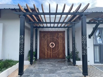 4 Bedroom Villa