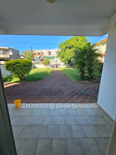 Maison 4 Chambres à Vendre – Coromandel 