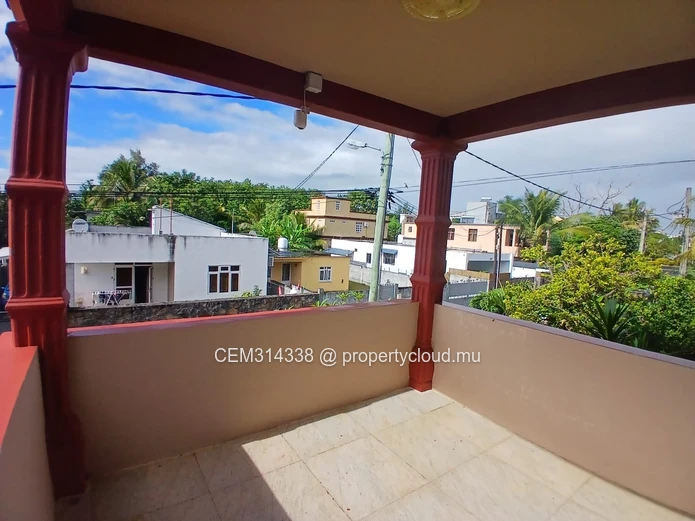  6 Bedrooms Furnished House for Sale – Trois Bras, Petit Raffray 