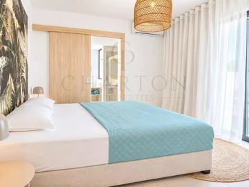 4 Bedroom Villa