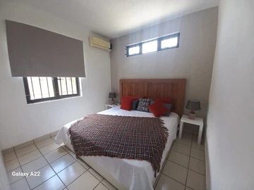 Townhouse, Duplex de 3 Chambres