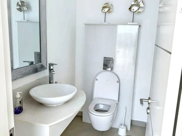 Luxurious 5-Bedroom Villa with Pool in Grand Baie, Mauritius