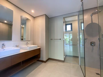 3 Bedroom Penthouse
