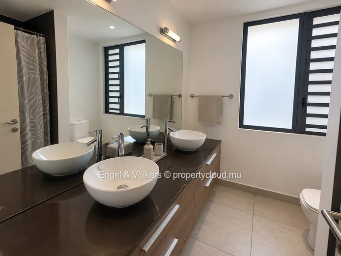Available for immediate rental – a beautiful home in Azuri Village!
