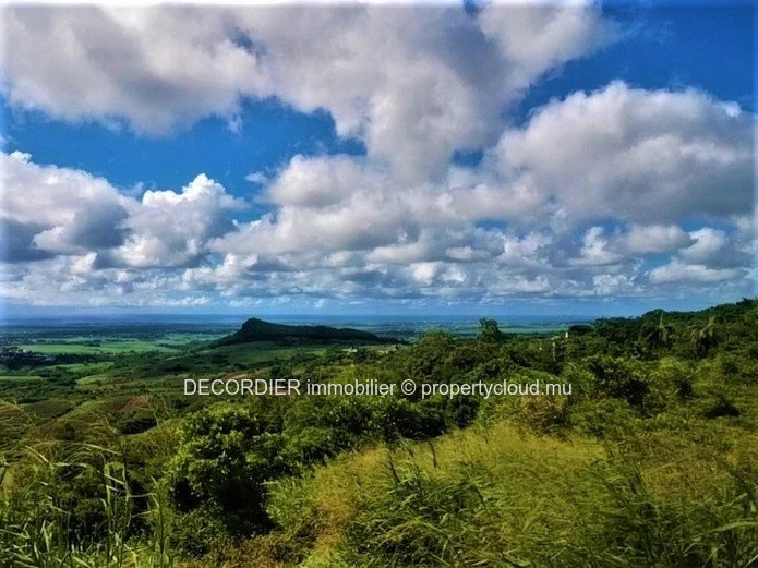 Agricultural land Les Mariannes - Incredible view (Sole Mandate)