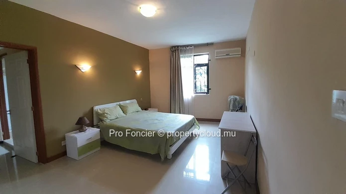Apartment for sale in Rose-Hill - Spacious and bright 
