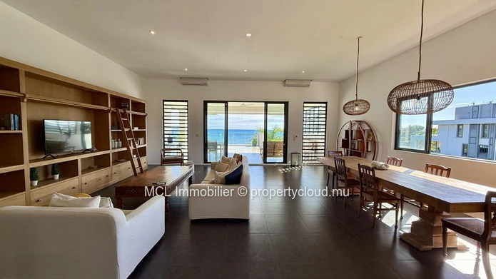 Luxueux Penthouse en Bord de Mer, Péreybère.
