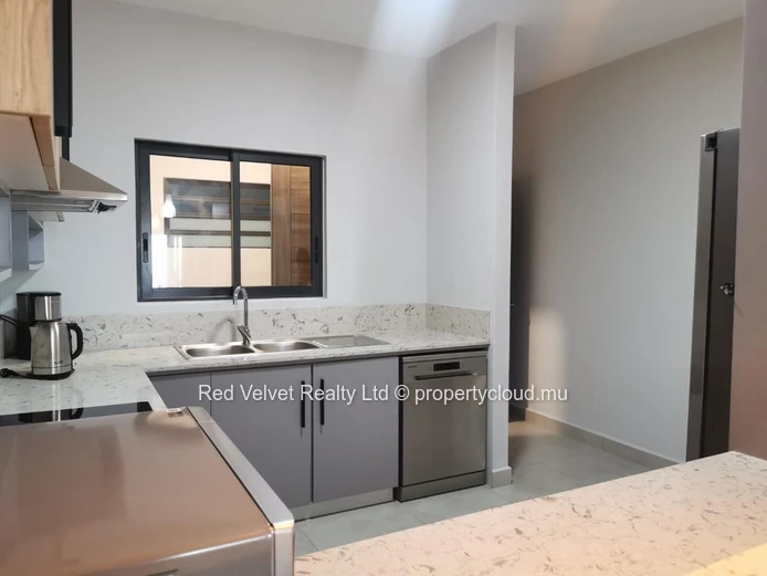 Appartement de 3 chambres récemment construit à louer à Sodnac, Quatre Bornes