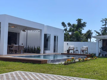 4 Bedroom Villa
