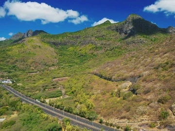 Terrain Commercial