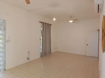 5 Bedroom Villa
