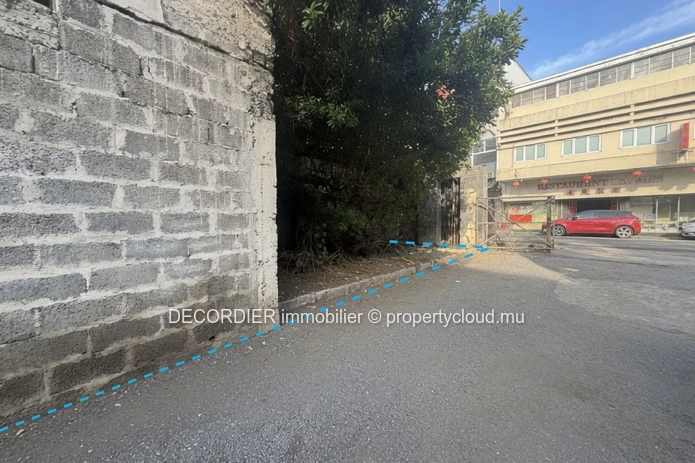 Land for Sale – Port Louis