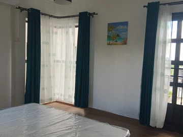 4 Bedroom Townhouse, Duplex