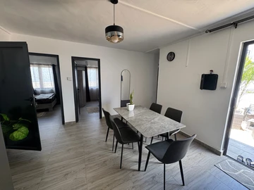 3 Bedroom Townhouse, Duplex