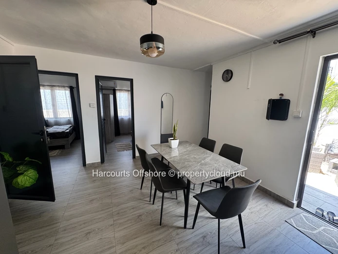 Maison meublée de 3 chambres à louer à Calodyne