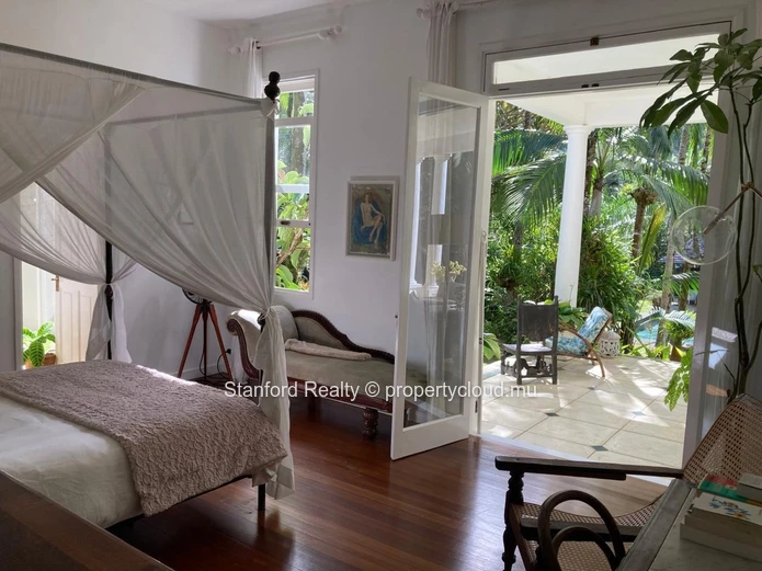 Private Luxury Estate for Sale - 5 Bedrooms, Moka