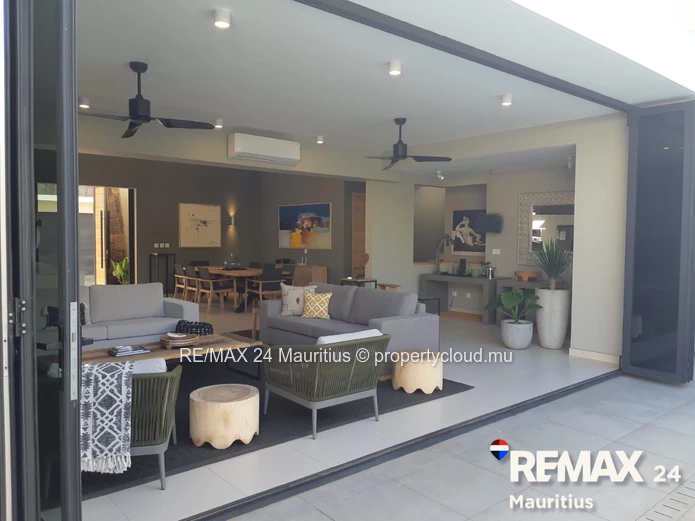 4 Bedroom Villa At Old Mills Pereybere