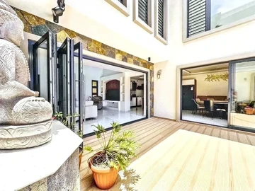 4 Bedroom Villa