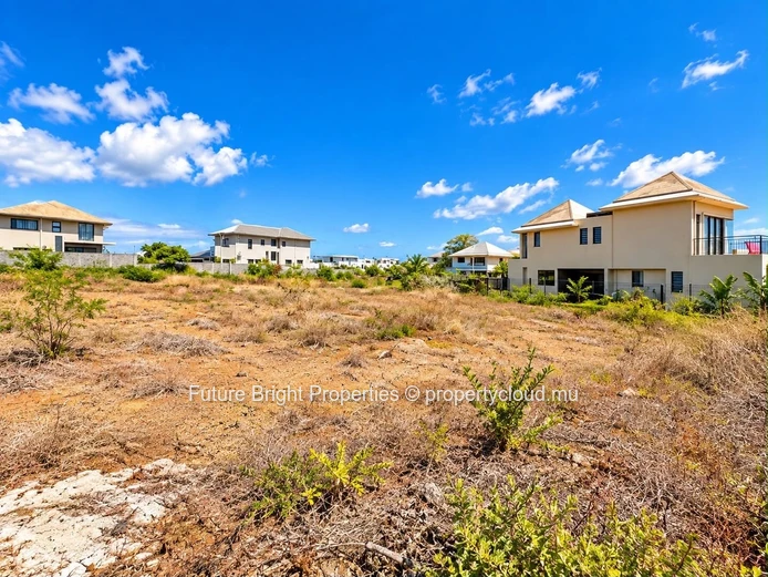 Grand Terrain Résidentiel À Vendre – 927 M² | Morcellement Les Jardin D’Anna Phase 1