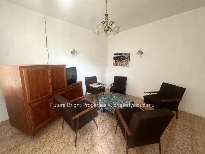 2-Bedroom House for Sale in Quatre Bornes