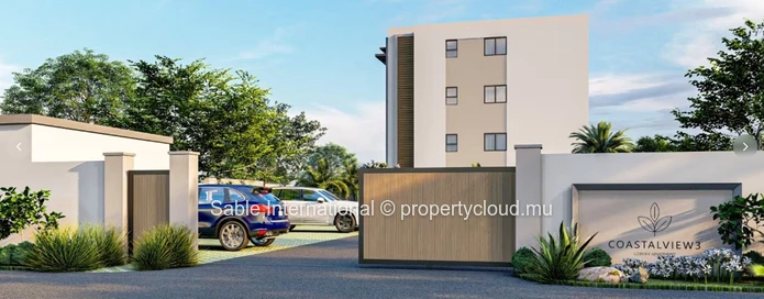 Appartement R+2 à vendre à Petit Raffray, Grand Baie. Surface habitable de 130m², 3 chambres, parking, piscine commune.