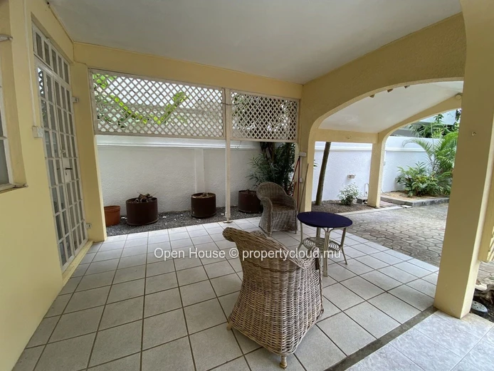 Villa 4 chambres avec piscine à louer à Trou aux Biches