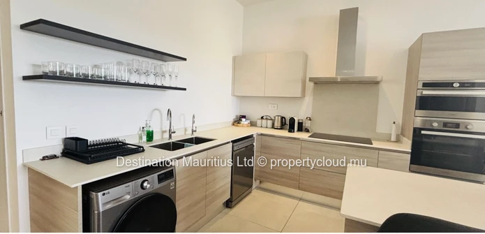 Exceptional Penthouse Living in Pereybere 