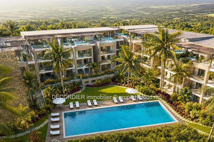 3-Bedroom Penthouse – Bain Bœuf